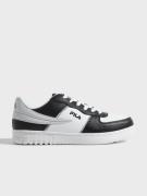 Fila - Låga sneakers - Black White - Noclaf wmn - Sneakers