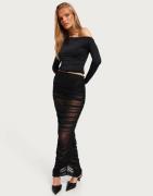 Nelly - Svart - Mesh Rouched Skirt