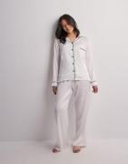 Bluebella - Vit - Claudia Shirt and Trouser