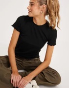 Pieces - Svart - Pcnicca Ss O-Neck Top Noos