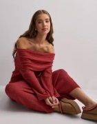 Nelly - Röd - Slouchy Rib Knit Sweater