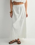 Pieces - Vit - Pcsalmina Hw Ankle Skirt Wvn