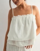 Vero Moda - Vit - Vmveronica Sl Short Top Wvn Ga