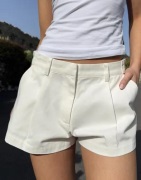 Nelly - Vit - Wide Leg Shorts