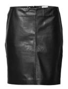 My Essential Wardrobe 19 The Leather Skirt Svart