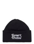 Makia Lovers Beanie Svart