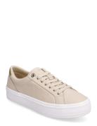 Essential Vulc Leather Sneaker Snörade Skor Låga Cream Tommy Hilfiger