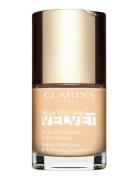 Skin Illusion Velvet Foundation Smink Clarins