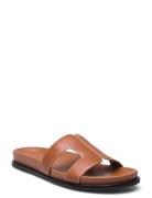 Loupa Platta Sandaler Brown Dune London