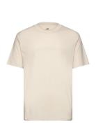 Shifted Graphic T-Shirt Sport T-shirts Short-sleeved Beige New Balance