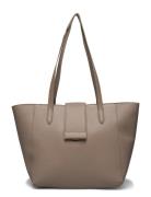 Ulrika Shooper Beige