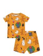 Muminhuset Shortspyj Pyjamas Set Yellow Martinex