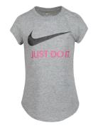 Nike Nkg Swoosh Jdi S/S Tee Grå