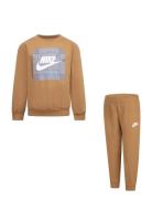 Nike Sportswear Utility Futura Crew And Pants Set Sets Tracksuits Brow...