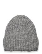 Gina Tricot Brushed Beanie Grå