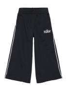 Nike Nkg Essentials Ft Wl Pant Svart